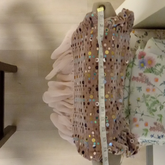 Dress - Picture 5 of 5